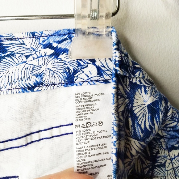 Tommy Bahama Denim Wall of Palm Print  Ski… - Picture 7 of 7
